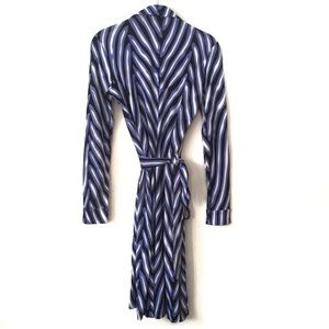 💃🏼 Diane Von Furstenberg 100% silk dress